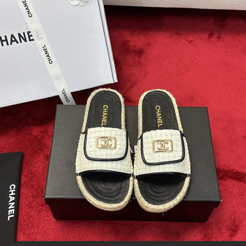 Ch*el slippers